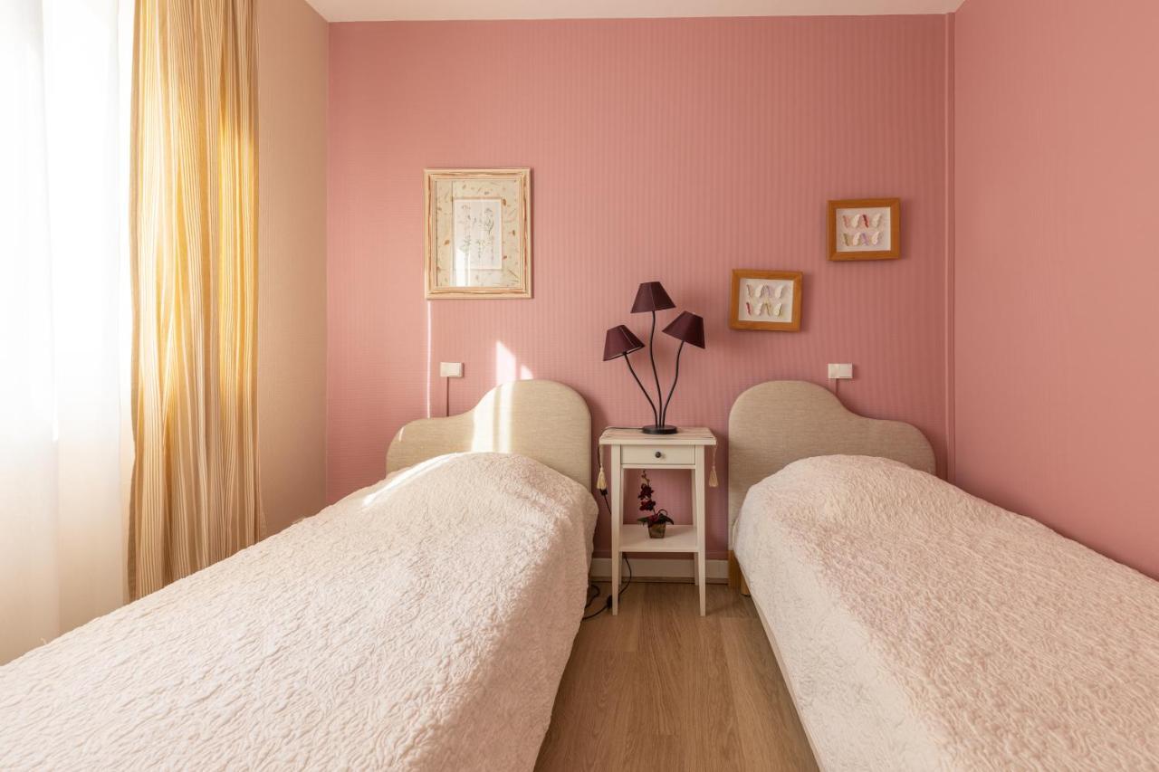 Maison De Ville 2 Chambres "Alambic" Жонзак Екстериор снимка